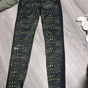 Under Armour Women's Black and Yellow Patterned Jeans